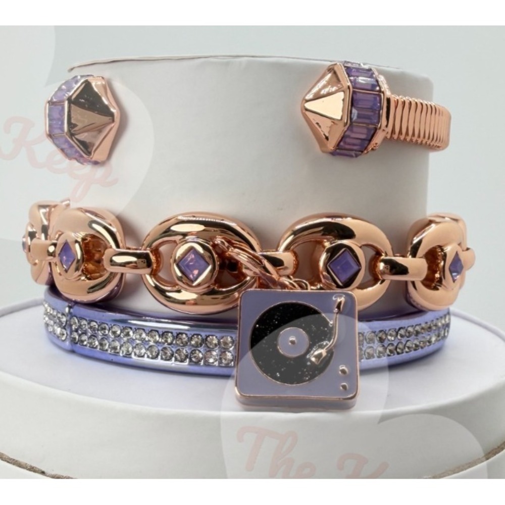 Bomb Party Summer 26 Stack ST63845 Periwinkle Playback Vinyl Player Bracelet Set